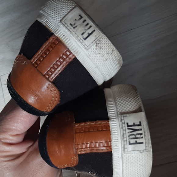 Frye runners mens 8.5 - Picture 6 of 10